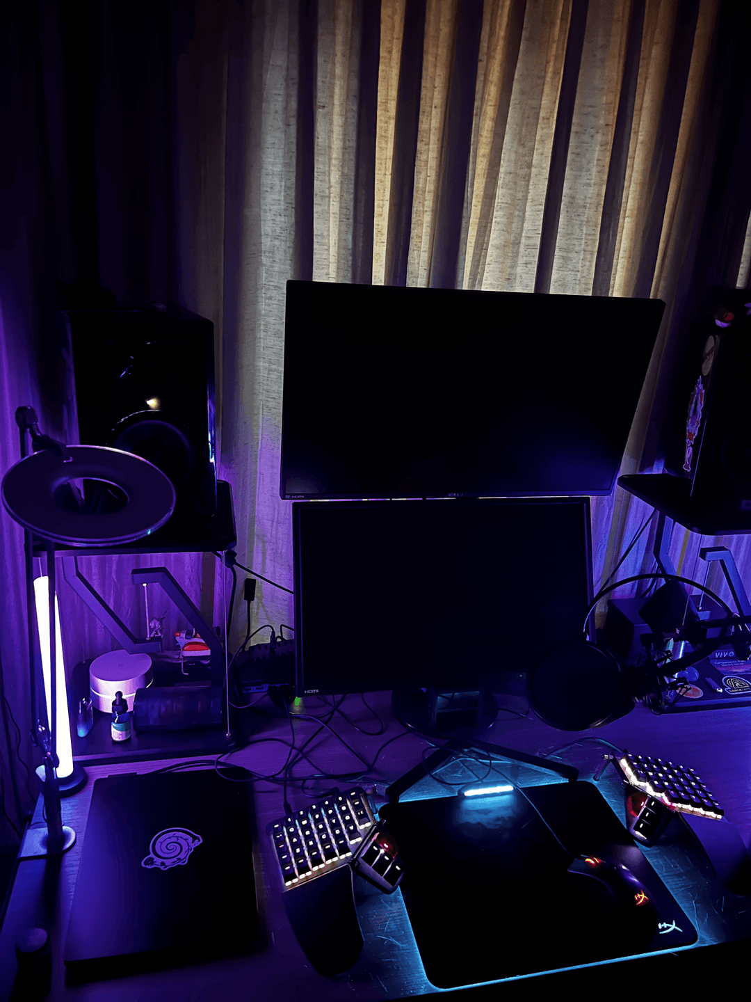 Desk